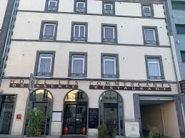From wikimedia commons, the free media repository. Sejour Tout Feu Tout Flamme Avis De Voyageurs Sur Hotel Restaurant Les Commercants Clermont Ferrand Tripadvisor