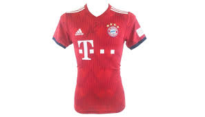 If you would like to participate, please visit the project page, where you can join. Official Bayern Munich Shirt 2018 19 Signed By Hernandez Charitystars