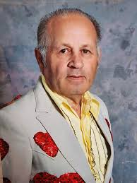 The passing of Billy has me thinking of artist that have children that are  strong band members. I know many have had kids that have done their own  thing, but looking for