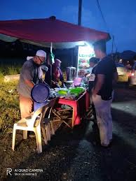 Maybe you would like to learn more about one of these? Rezeki Pkp Suami Isteri Tak Sangka Jual Nasi Lemak Tepi Jalan Dari 18kg Beras Licin Dalam Masa 3 Jam