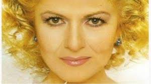 Gülden karaböcek'in hayatı, gülden karaböcek biyografisi, gülden karaböcek nereli, gülden karaböcek kaç yaşında, gülden karaböcek oynadığı filmler ve hakkında. Gulden Karabocek Kimdir Biyografisi Ve Hayati Bukimdi