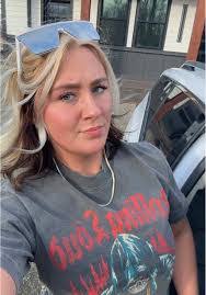 Amanda Concannon's Instagram, Twitter & Facebook