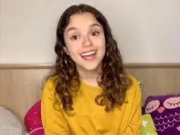 1 trabalhou como âncora e editora executiva do jornal hoje e do programa como será?. Filha De Sandra Annenberg Canta No Aniversario Da Mae E Semelhanca Rouba A Cena Mais Novela