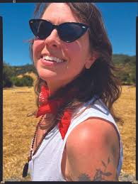 About — COCO LLOYD