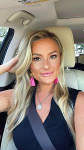 Carolyn Ryan (@CarolynRyanTV) • Facebook