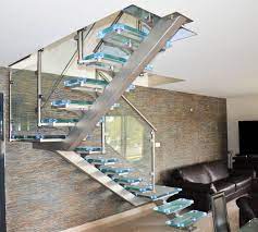 If You Like This Or Similar Glass Stairs Contact Us Www Expresstoughening Com Glass Staircase Glass Stairs Laminated Glass