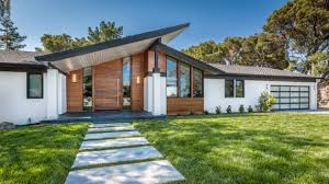 For our steel edging (also from american soil and stone) as dividers. 18 Spectacular Mid Century Modern Exterior Designs That Will Bring You Back To The 50s 3 630x354 Quality Edge