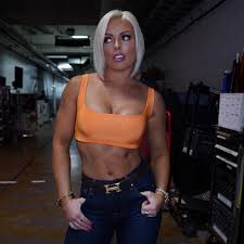 Bad bunny has made quite an impact since his appearance at the royal rumble last sunday. Dozhrigr5kcjlm
