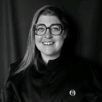 200+ perfiles de «Florence (flo)»