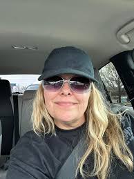 What are everyone's favorite ways to pursue new listings?