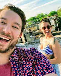 🚧DANGER🚧 @nicoleeoli made watermelon basil smashes and  they're【﻿ｄａｎｇｅｒｏｕｓ】 . . . #PoppersAndPassports #instagay #aroundtheworldpix  #scruffyhomo #gayscruff #wanderlust #WeAreTravelGays #scruffygay  #artofvisuals #gaytravel #beardedgay ...