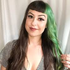 Kaylee Jennings's Instagram, Twitter & Facebook