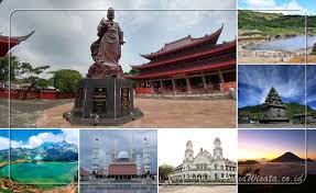 Jika dalam bahasa indonesia dapat diartikan sebagai gedung dengan pintu. Paket Wisata Semarang 2 Hari 1 Malam Paket 3 Arena Wisata Tour And Travel Terpercaya
