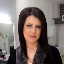 Daniela Tomova (@D_tomova)