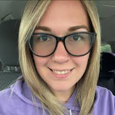 What do you guys mix with the Churro swirl? (I prefer iced coffee or cold  brew w. cream) .. I had it like twice but I couldn't really taste it  because it