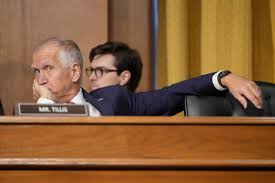 Republican senator slams Trump advisers over controversial plan: ‘I’m sick of stupid’