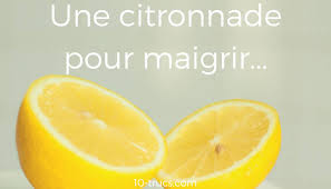 Pour réaliser ce thé glacé au citron, faites bouillir l'eau avec le miel dans une grande casserole. Comment Avoir Un Ventre Plat Astuces Et Remedes