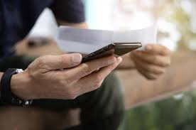 The process for depositing a money order using a mobile app is the same as depositing a check. How Does Mobile Deposit Work Simple