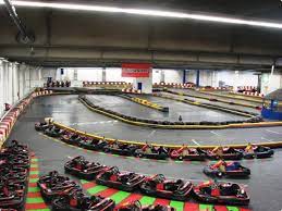 La Actualidad Comentada Herido Muy Grave Un Joven Al Chocar Con Un Kart Contra Una Columna En La Pista De Equinoccio Go Kart Racing Go Kart Karting