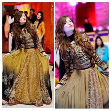 Pin By I N A Y A On Best Dpz For Girlz Pakistani Fashion Party Wear Teenage Girls Dresses Pakistani Dress Design