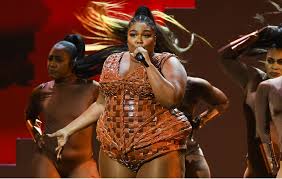 The singer, 31, soaked up the. Lizzo Wins First Court Battle Over Truth Hurts Lawsuit