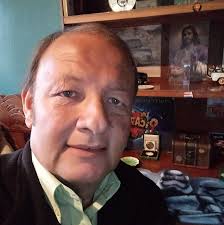 Se vende diorama 1.64 en 4 mil colones. Entrego en Desamparados o S José  Centro 6072_2336