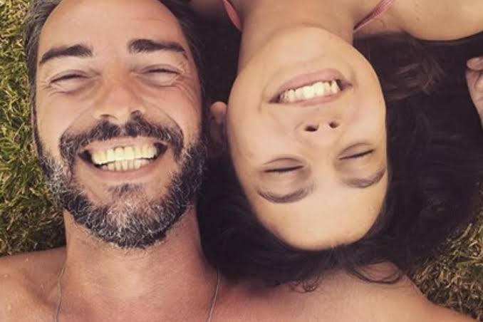 Cláudio Ramos vê a filha ao fim de dois meses: "Foi um belíssimo  reencontro" - Últimas - Correio da Manhã