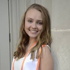 Amber Chiles's Instagram, Twitter & Facebook