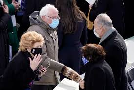 تصدر بيرني ساندرز سباق انتخابات الحزب الديمقراطي لاختيار مرشح الحزب لانتخابات الرئاسة في مواجهة الجمهوري دونالد ترامب، خاصة بعد فوزه هذا الأسبوع في ثاني انتخابات. Y3g Jeprrcuz M