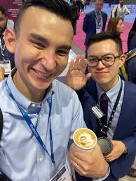 Tom Tielleman, MD على X: "What a whirlwind! My 1st @DDWMeeting was more  than I ever could've imagined. Met amazing colleagues, saw old friends,  made new friends, & strengthened bonds. Not to