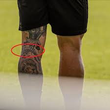 Lyon winger, and dutch international, memphis depay has once again revealed his incredible inked back tattoo which is a lion and a small cross at the back of his head. Memphis Depay S 47 Tattoos Their Meanings Body Art Guru