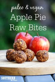 Recipe Apple Pie Raw Bites Paleo And Vegan Mit Bildern Gesunde Snacks Rezepte Vegan Gesund