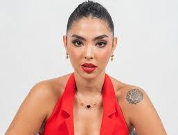 Alan Corrales's Instagram, Twitter & Facebook