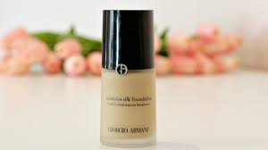 There are a few beauty products that have stood the test of time and grown a cult following—and without a doubt, giorgio armani's luminous silk foundation is one. Giorgio Armani Luminous Silk Foundation Review Indian Skin Youtube