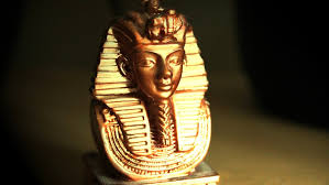 Hallazgo insólito: un nuevo detalle en la máscara de Tutankamón cambia todo  lo que sabíamos sobre el Antiguo Egipto