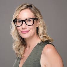 Barbara Parmeter's Instagram, Twitter & Facebook