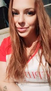 Kayla Teeter's Instagram, Twitter & Facebook