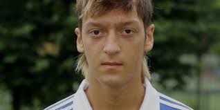 Mesut özil, 32, from germany fenerbahce sk, since 2020 attacking midfield market value: Mesut Ozil Story Bio Facts Home Family Auto Net Worth Famous Footballers Successstory