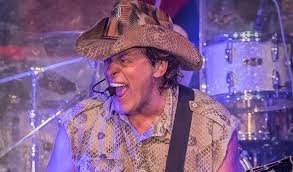 Ted nugent spirit of the wild 10 hrs that time the legend, the late and great charlie daniels introduced me on stage and then played backup as uncle ted went to work the only way my motor city madn. Ted Nugent Keswick Theatre