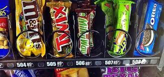 All the new ones prob patched it. How To Hack A Vending Machine 9 Tricks To Getting Free Drinks Snacks Money Cons Wonderhowto