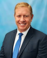 Mark Elledge's Instagram, Twitter & Facebook