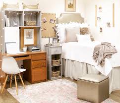Pbdorm's dorm room essentials create a stylish space for lounging, studying & sleeping. 25 Stylish Functional Dorm Room Decor Ideas Extra Space Storage