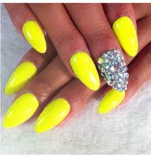 Gorgeous winter red nail art designs stylish belles. 15 Pretty Yellow Nail Designs To Try This Summer