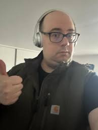 Just turned 44. I swear I can't take a normal “selfie” I either look crazy  or lazy, I can never tell ¯\_(ツ)_/¯