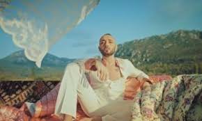 Mylove Tv Adli Kullanicinin Mp3 Panosundaki Pin Hayran Sanati Sanat Fotograf