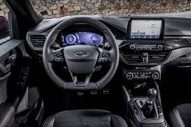 The ford kuga is a compact sport utility vehicle (suv) produced by ford since 2008. Ford Kuga 2020 Test Infos Daten Hybrid Adac