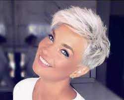 pin von birgit holtkamp auf frisuren in 2021 freche frisuren kurze haare schone frisuren kurze haare kurze haare frisur ideen