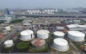 Moeldoko mengatakan pembangunan kilang minyak merupakan salah satu kepentingan nasional. Pertamina Buka Lowongan Bimbingan Profesi Sarjana Ini Link Pendaftarannya Ekonomi Bisnis Com