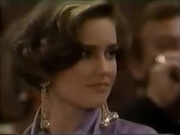 ORIGINAL S1E2 SUBTERRANEAN HOMEBOY BLUES : LEGAL AID ATTORNEY, SHAMBALA  GREEN. In E2, we meet Legal Aid attorney, Shambala Green ( expertly brought  to life by Lorraine Toussaint ) who, in her