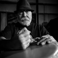 Stream Lo Maximo music